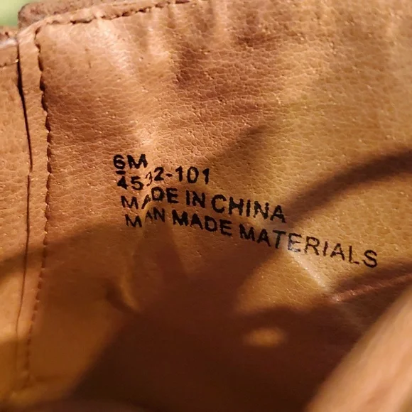 👢6.5 Altar’d State Vegan Light Brown Heels - Picture 11 of 11